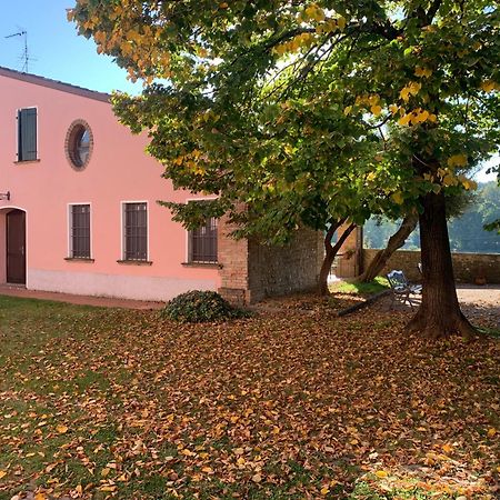 Agriturismo Case In Collina Volta Mantovana Ngoại thất bức ảnh