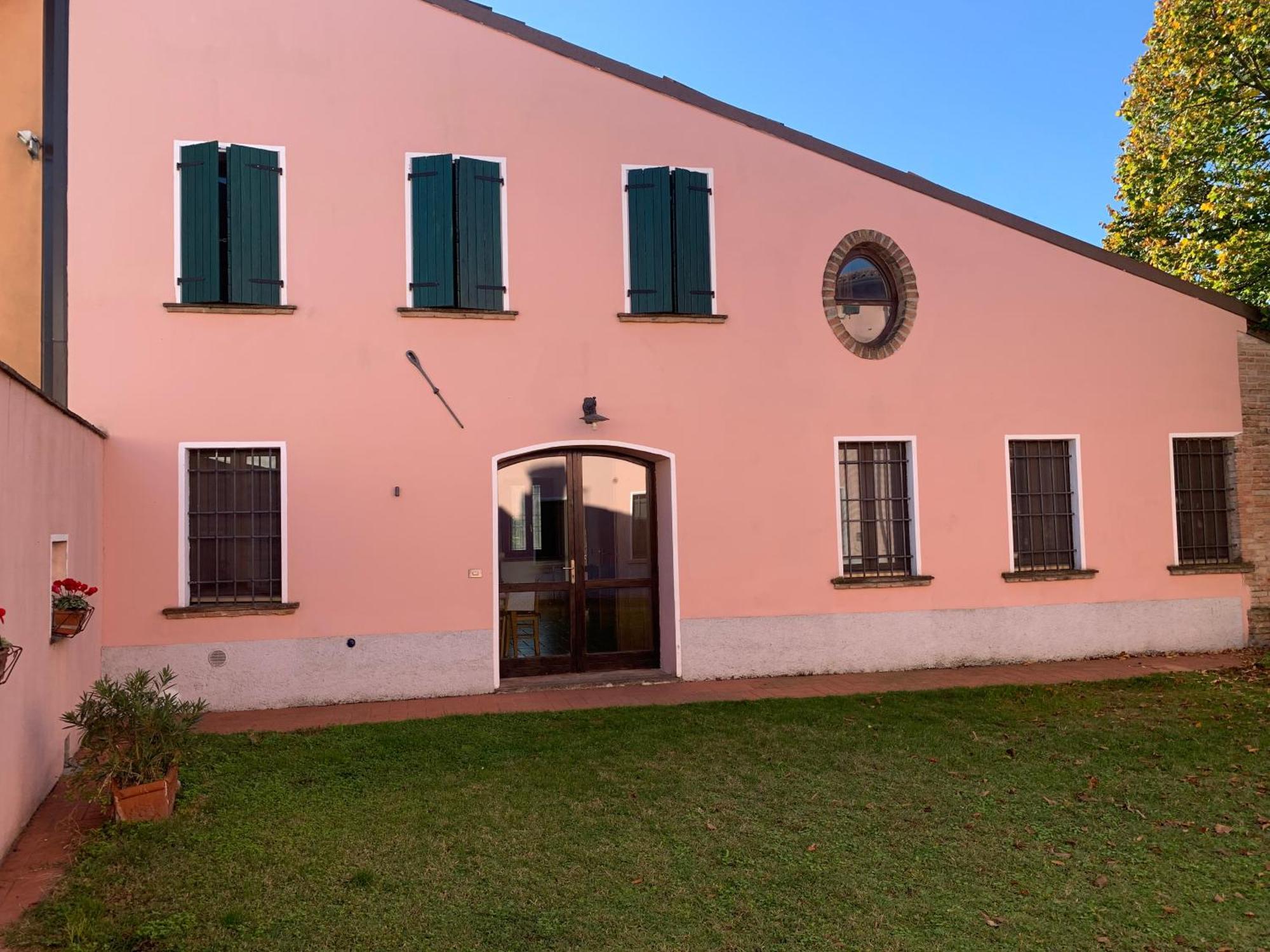 Agriturismo Case In Collina Volta Mantovana Ngoại thất bức ảnh