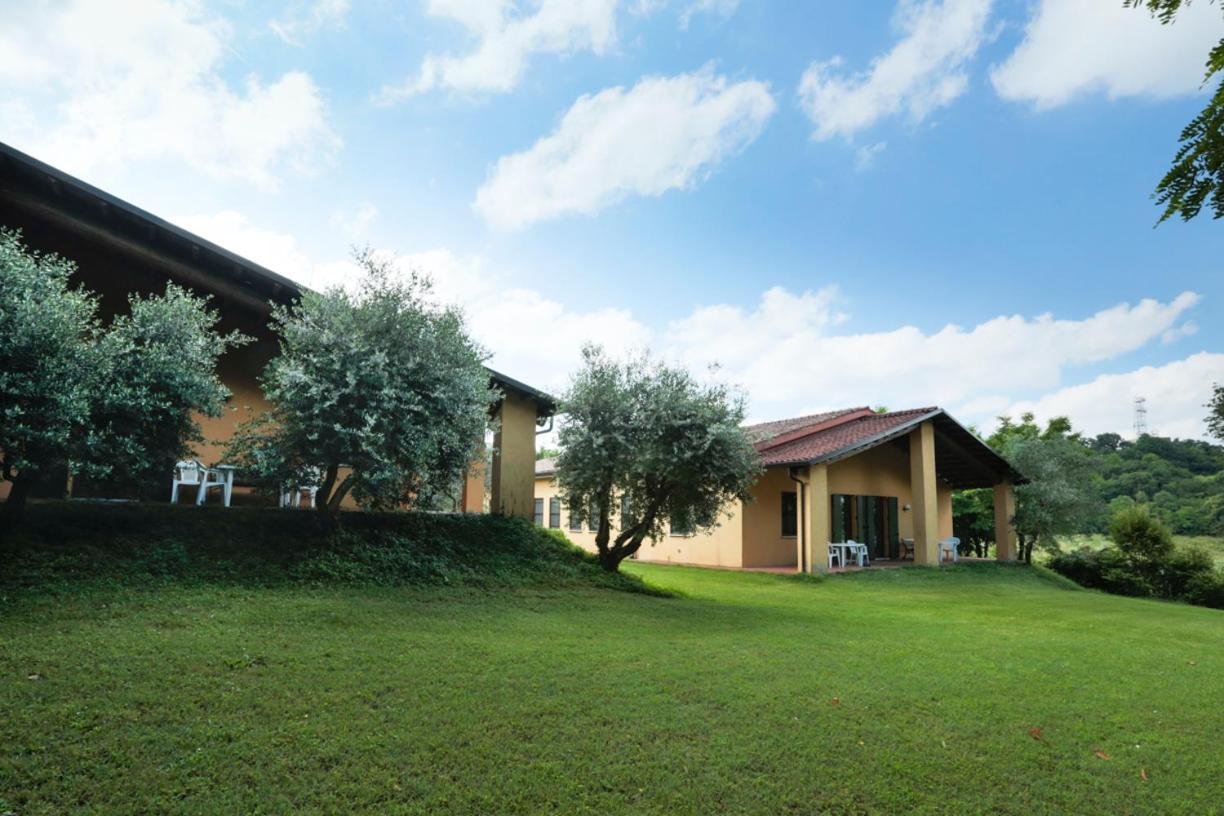 Agriturismo Case In Collina Volta Mantovana Ngoại thất bức ảnh