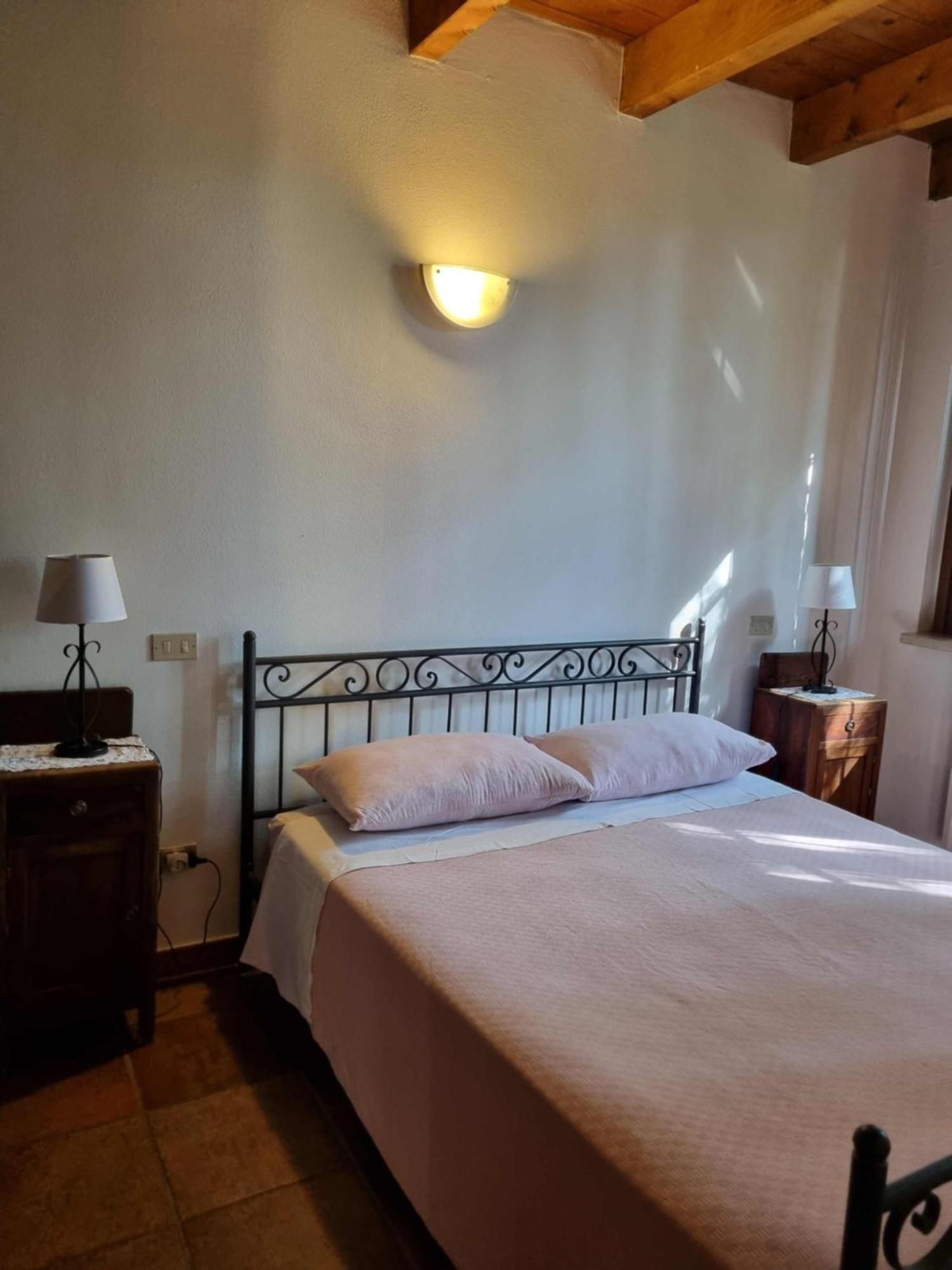 Agriturismo Case In Collina Volta Mantovana Ngoại thất bức ảnh