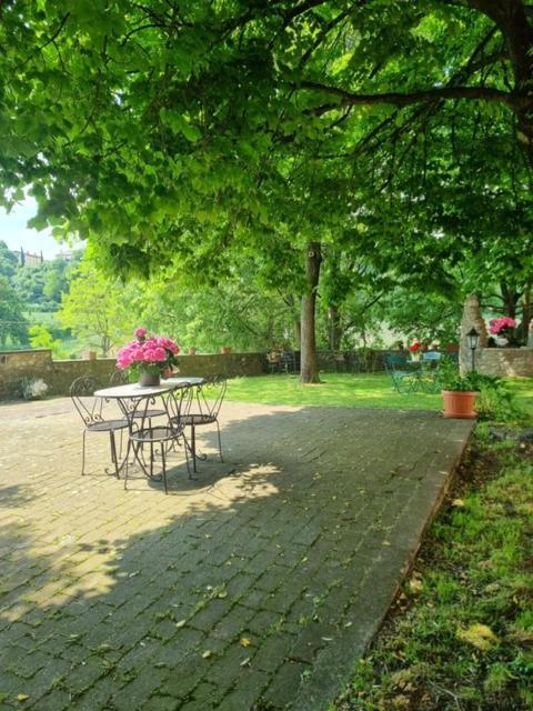 Agriturismo Case In Collina Volta Mantovana Ngoại thất bức ảnh